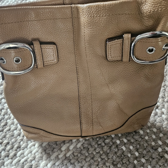 Coach Purse - Picture 3 of 7